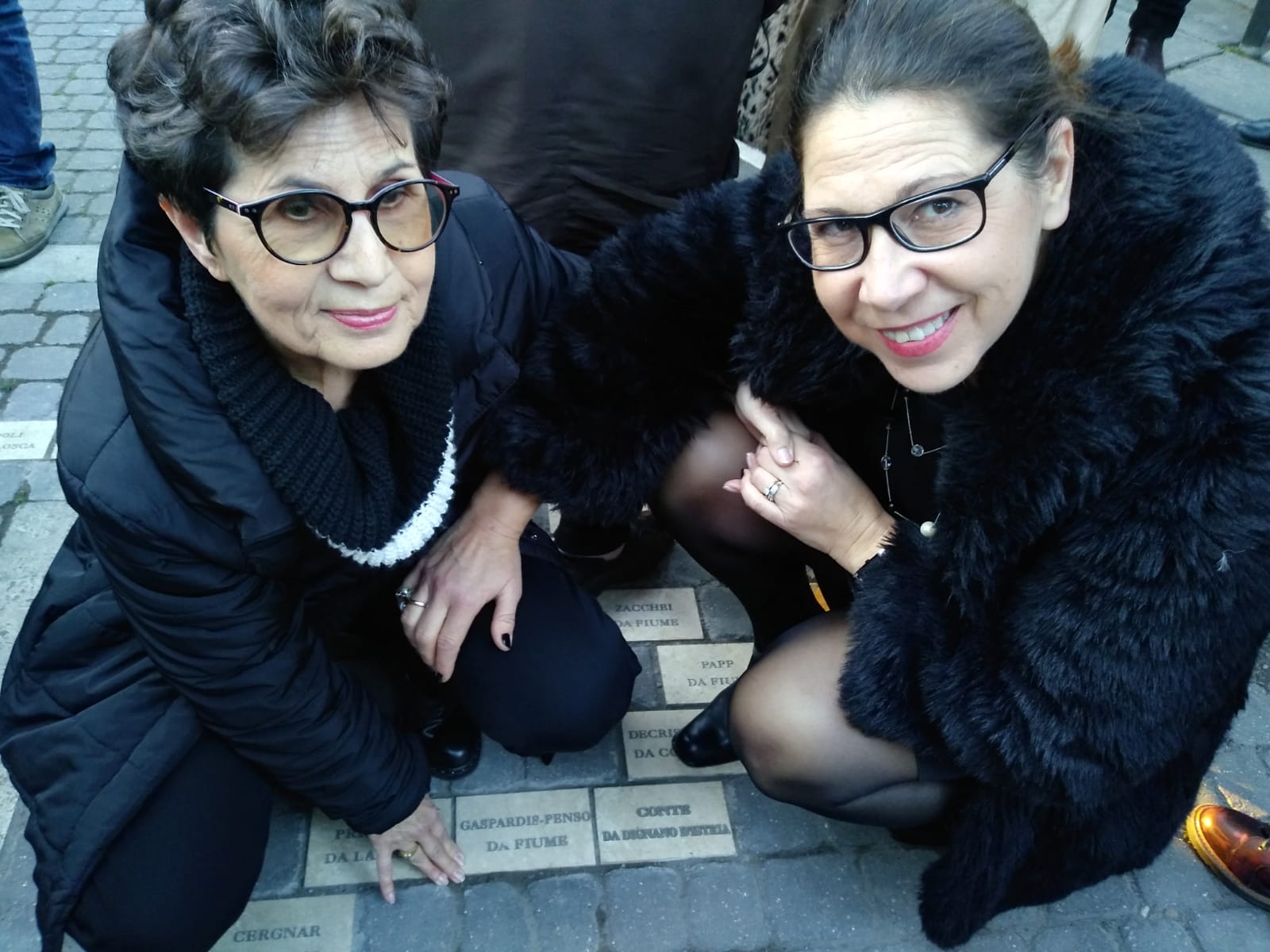 Inaugurazione delle pietre di inciampo dedicate ai profughi Giuliano-Dalmati Inaugurazione delle pietre di inciampo dedicate ai profughi Giuliano-Dalmati
